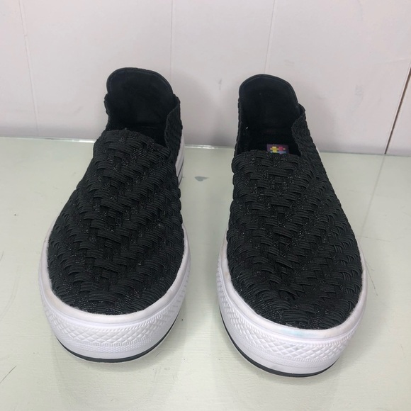 Zee Alexis Black Woven Slip On Sneaker Shoes - Picture 2 of 5